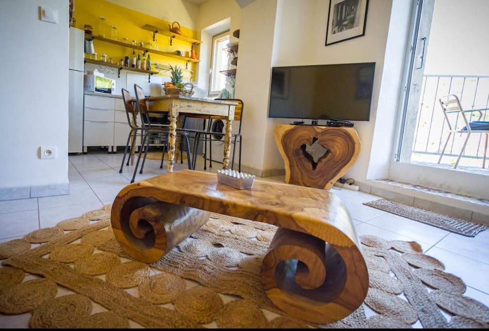 Apartmán Le Brianyourhosthelper Minerve Exteriér fotografie